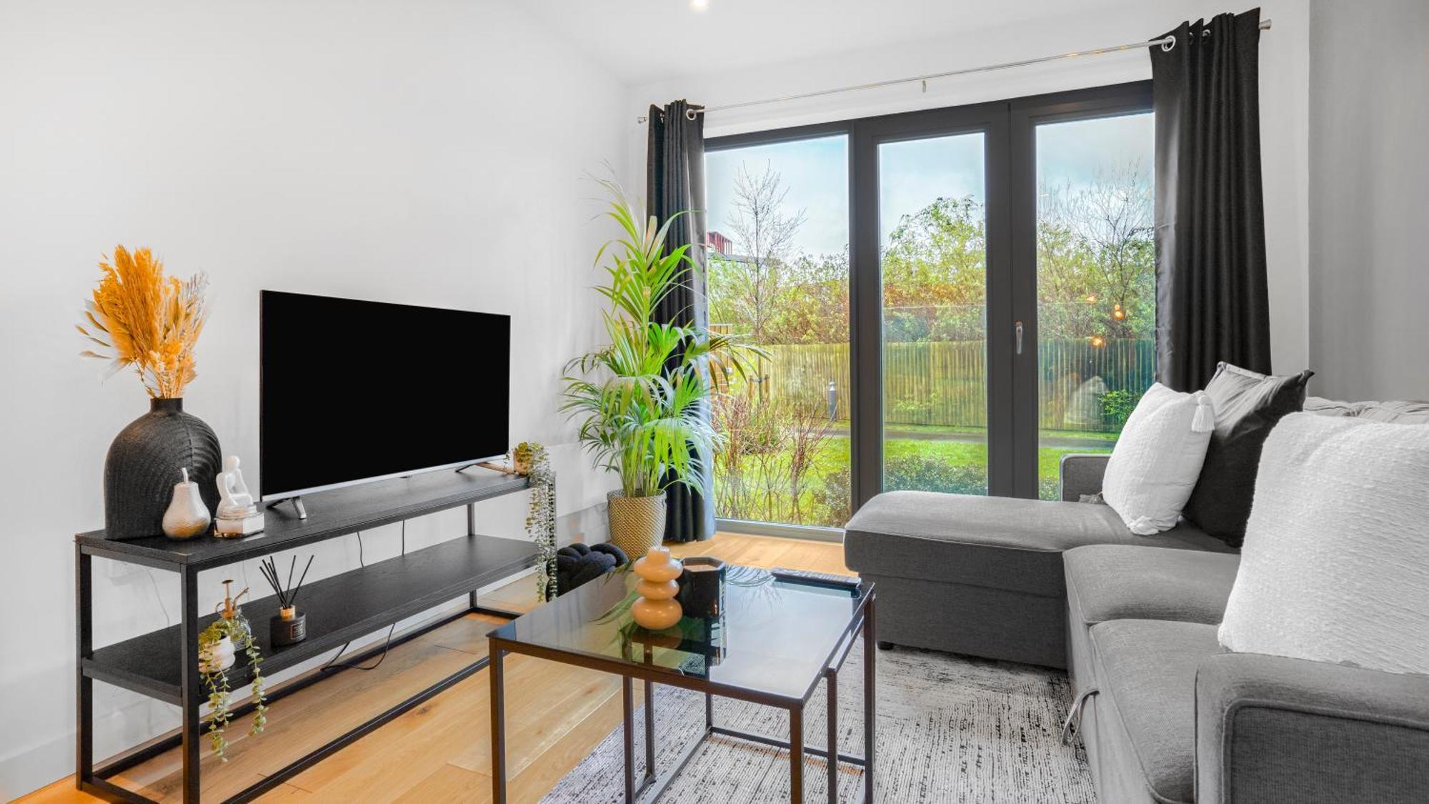 Axium Escape- 2 Bed Apartment, Birmingham City Centre Luaran gambar