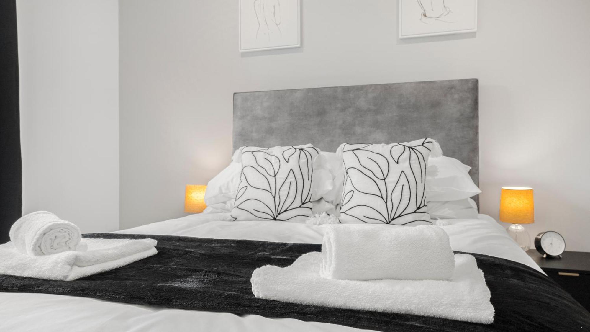 Axium Escape- 2 Bed Apartment, Birmingham City Centre Luaran gambar