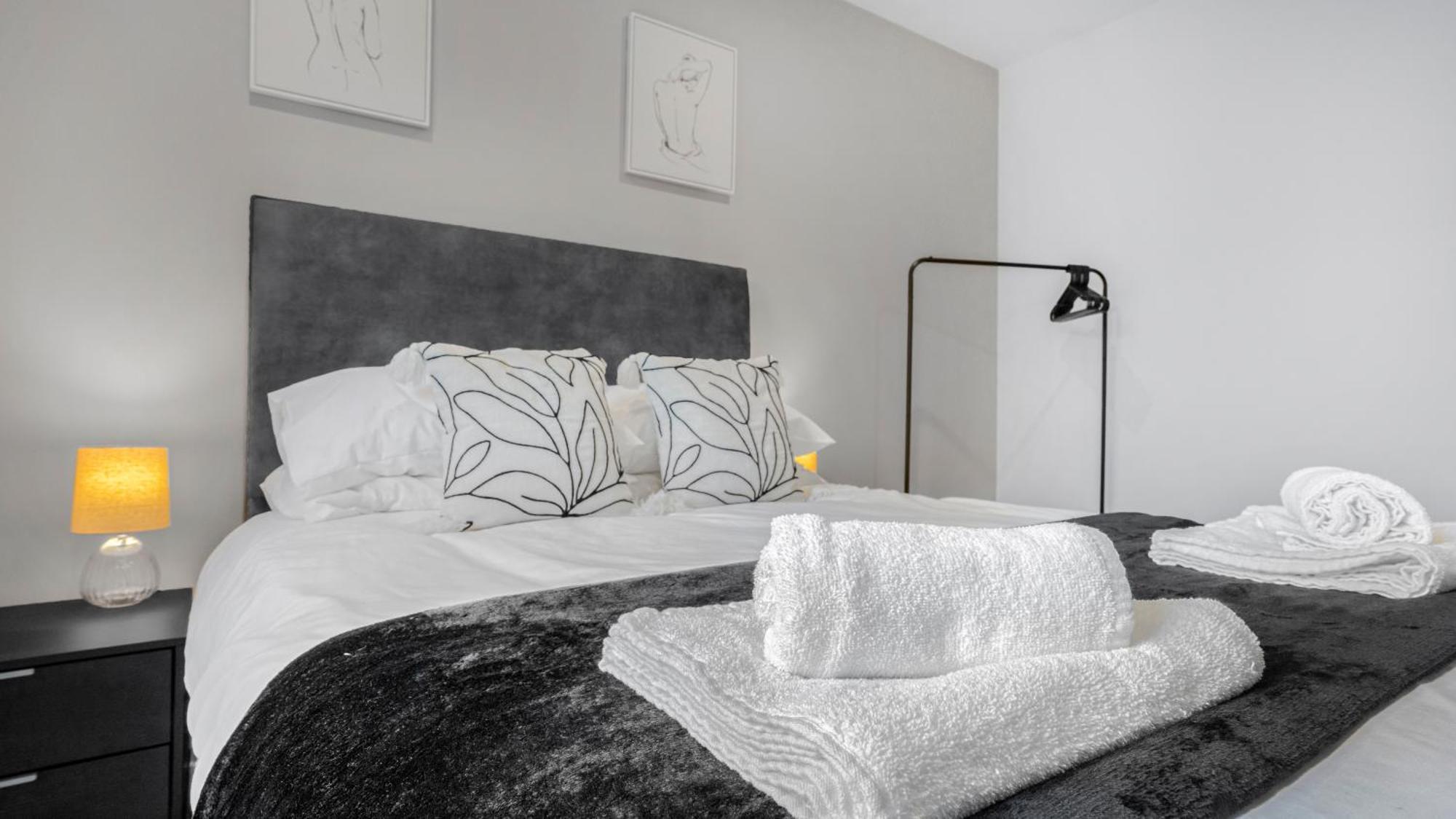 Axium Escape- 2 Bed Apartment, Birmingham City Centre Luaran gambar